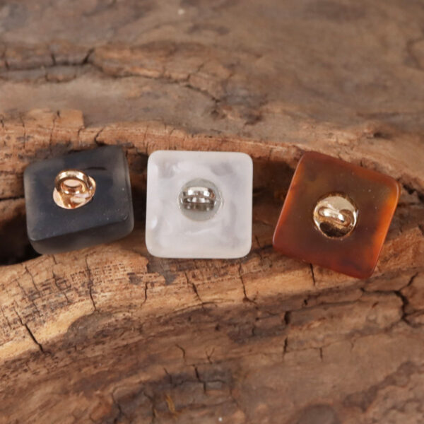 Square Amber Resin Buttons with Metal Shanks for DIY Knitted Hats Dolls 30pcs - Image 3