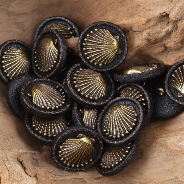 Vintage Distressed Washed Resin Shank Button 10 Pack