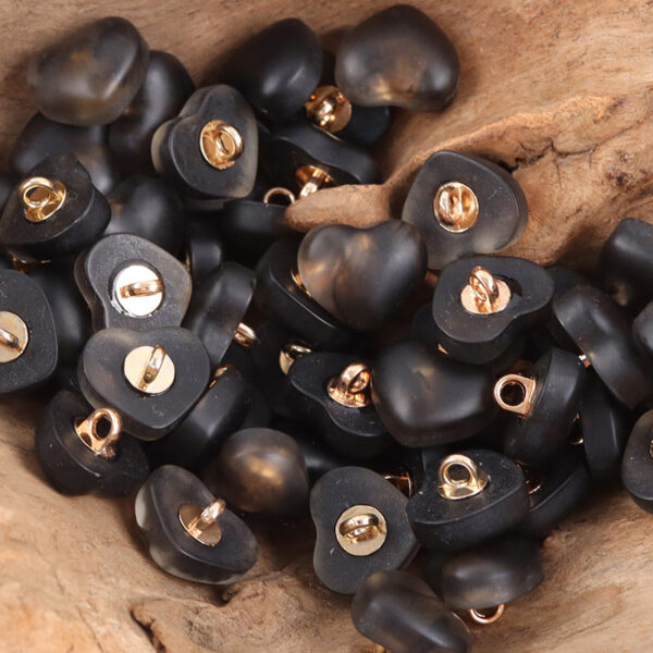 Amber-Colored Heart-Shaped Resin Buttons for Lingerie 20pcs - Image 6
