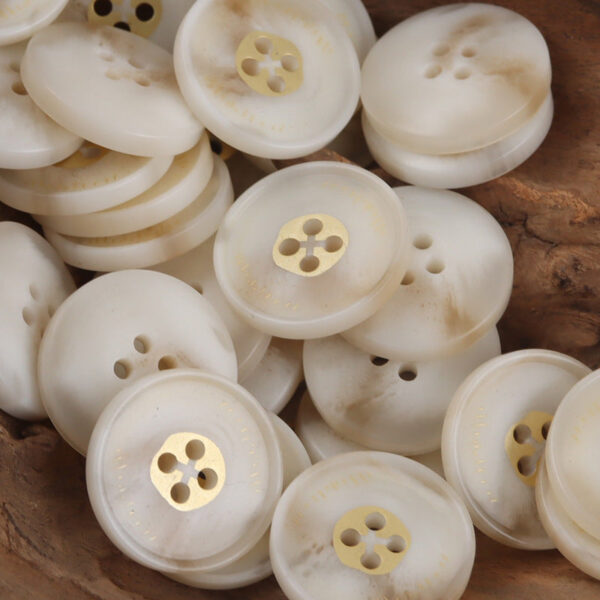 Round 4 Hole Imitation Horn Resin Buttons 20pcs