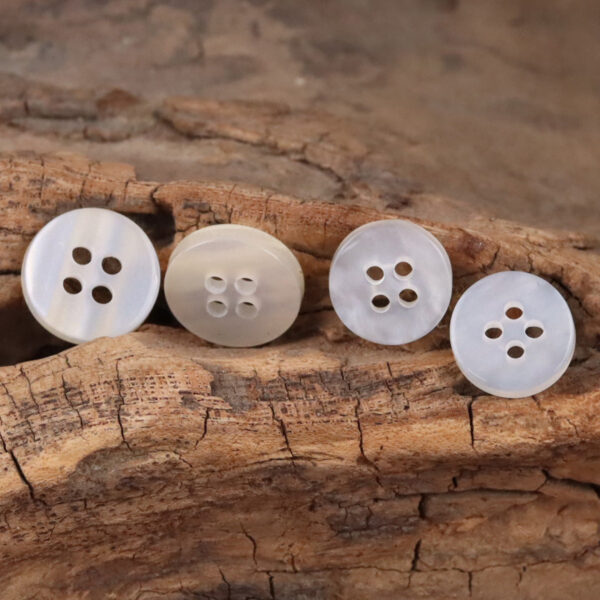 11.5mm Translucent Yellow White Resin Buttons for Children's Shirts 50pcs