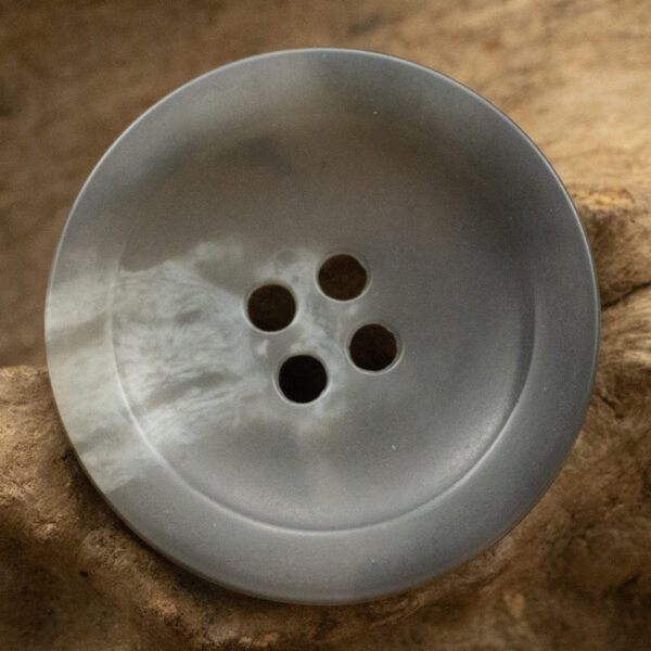 Wide-Edged Bowl-Shaped 4 Hole Urea Coat Buttons 10pcs