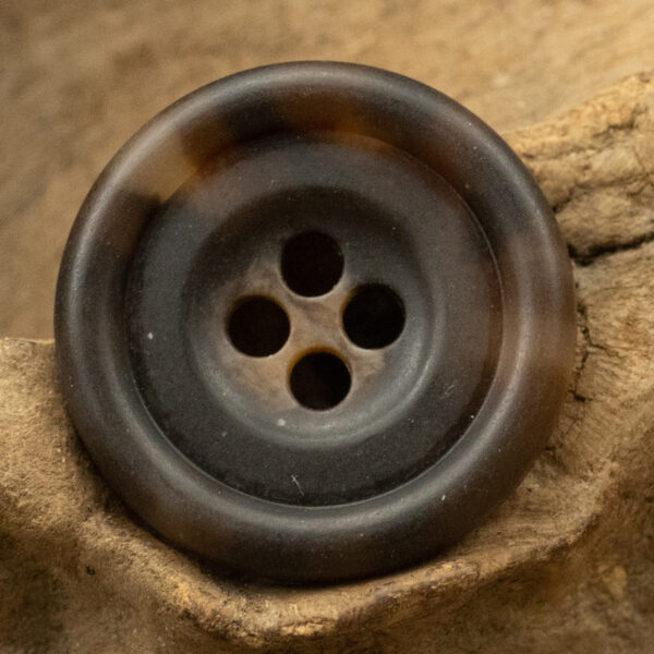 Round 4-Hole Retro Amber Urea Buttons for Suit Cuffs Knitwear 10PCS - Image 5
