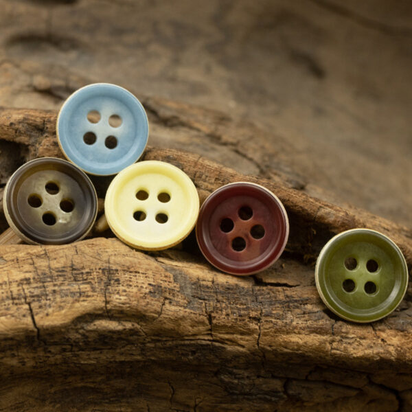 11.5mm 100-Piece Set of 20 Kinds of Candy-Colored Urea Buttons - Image 4