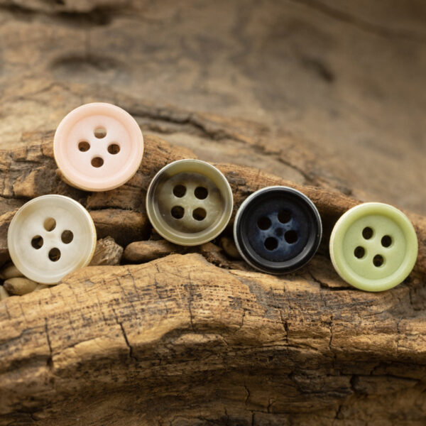 11.5mm 100-Piece Set of 20 Kinds of Candy-Colored Urea Buttons - Image 3