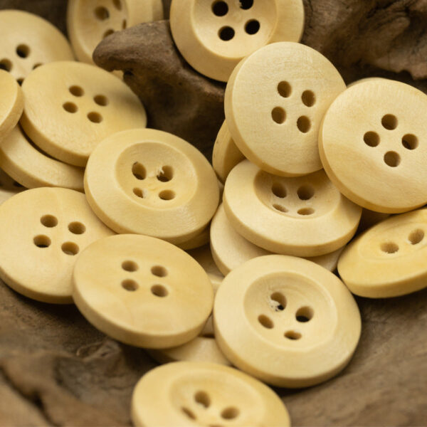 Premium Pear Wood Buttons with Red Lacquer Finish 100pcs
