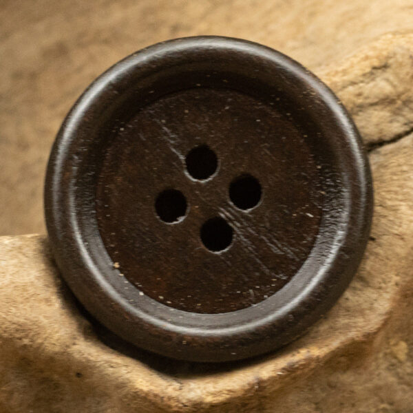 Vintage Round Four-Hole Wooden Buttons 50pcs
