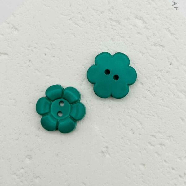 11.5mm Colorful Plastic Flower-Shaped Two-Hole Buttons for Children's Clothing 100PCS