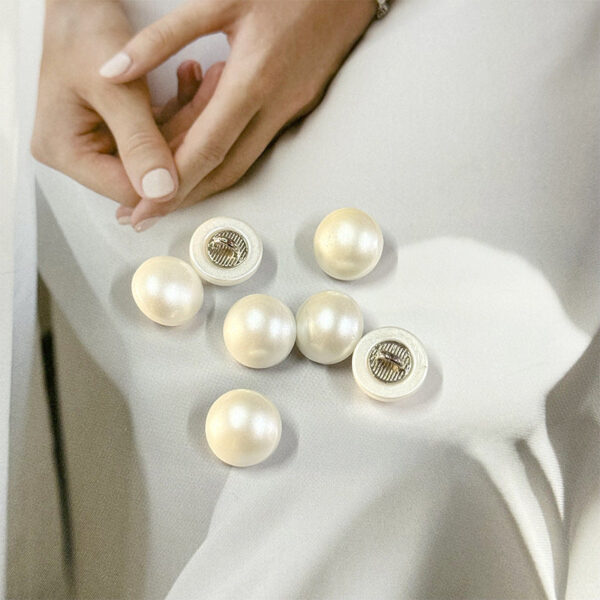 11.5mm White Pearl Buttons with Metal Base Shank for Shirt Cuffs Collars 40pcs - Image 3