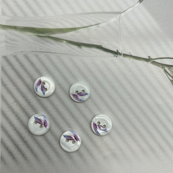 11.5mm Round 2-Hole Bevelled Shell Buttons Blue-Purple Leaves and Blue Ring Pattern 30pcs - Image 5