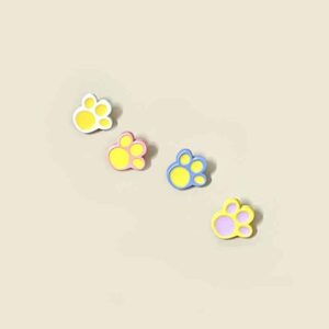 12.5/15/18mm Children's Colorful Little Paw Cartoon Plastic Shank Buttons 48 Pack