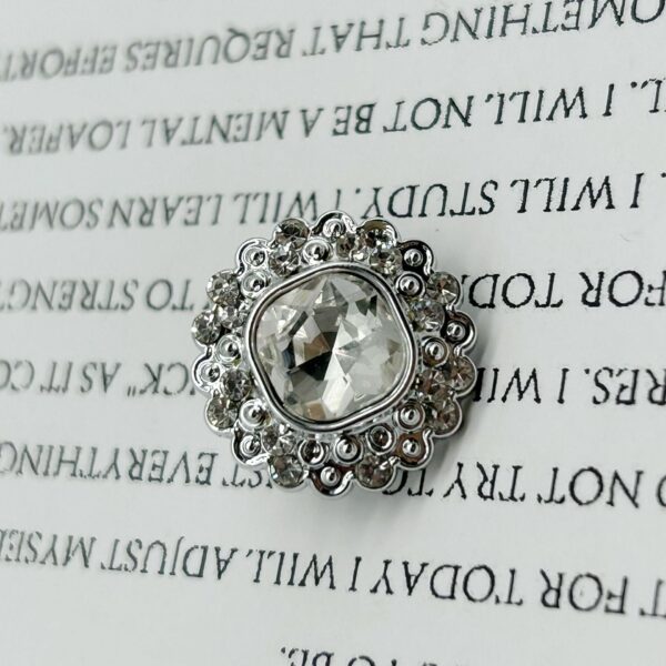 18/21/25mm Gold Silver Gunmetal Diamond Flower-Shaped Plastic Shank Buttons 50pcs - Image 4