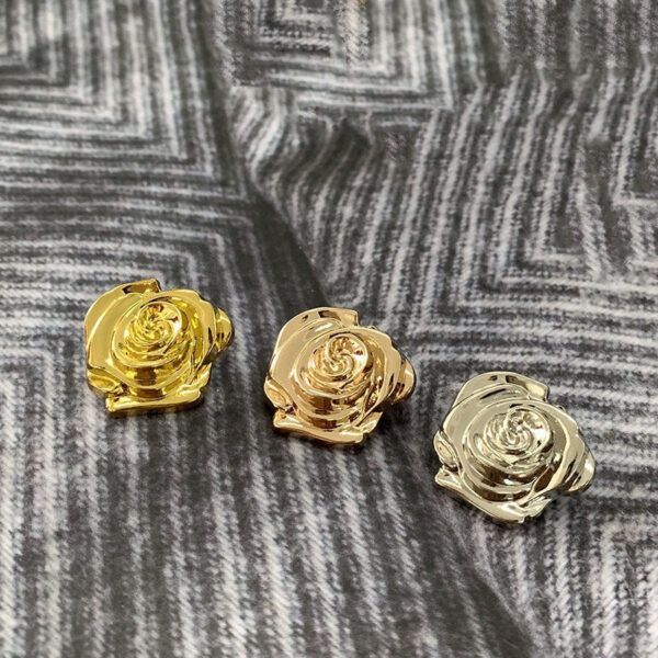 15/18/23mm 3D Vintage Flower Rose Hand Sewing Metal Buttons for Sweaters 50pcs - Image 2