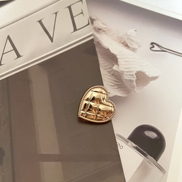 Vintage Heart-Shaped Shiny Gold Silver Metal Shank Buttons For Coats Jackets 50pcs - Image 5