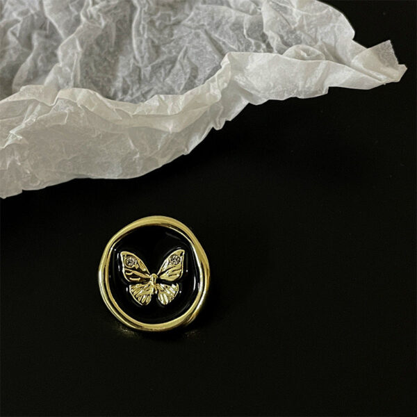 18/23mm Round Diamond-Encrusted Butterfly Pattern Metal Buttons with Shanks 50pcs - Image 3
