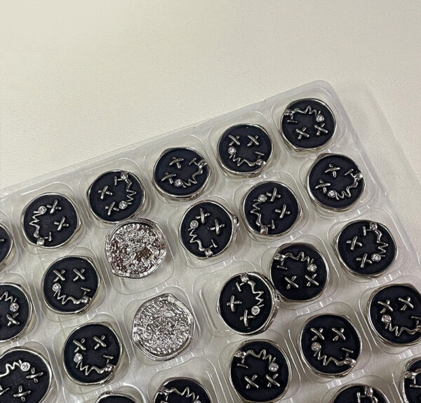 18/23mm Unique Smiley Face Black Metal Buttons with Alloy High Shanks 50pcs - Image 2
