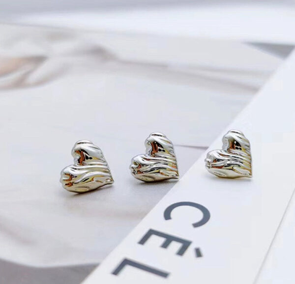 12mm Vintage Small Heart-Shaped Metal Buttons for Shirt Cufflinks 30pcs - Image 4