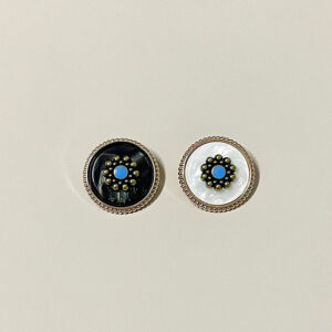 16/23/24.5mm Round Vintage Plum Blossom Pattern Metal Shank Buttons 50pcs