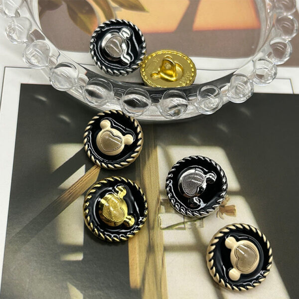 17/23mm Cartoon Bear Head Black Enameled Gold Silver Metal Buttons 50pcs - Image 2