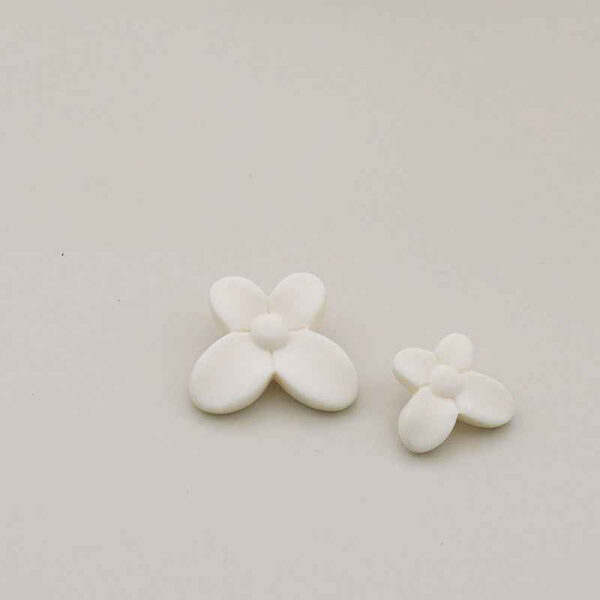 15/18/22/30mm Matte Black Beige Floral Resin Metal Shank Buttons 20pcs
