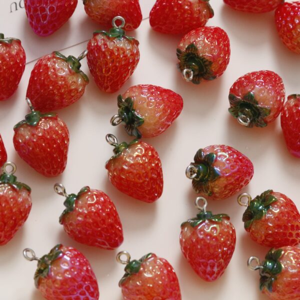 Sweet Red Resin Strawberry Pendant from the Artificial Fruit Series 6pcs - Image 3